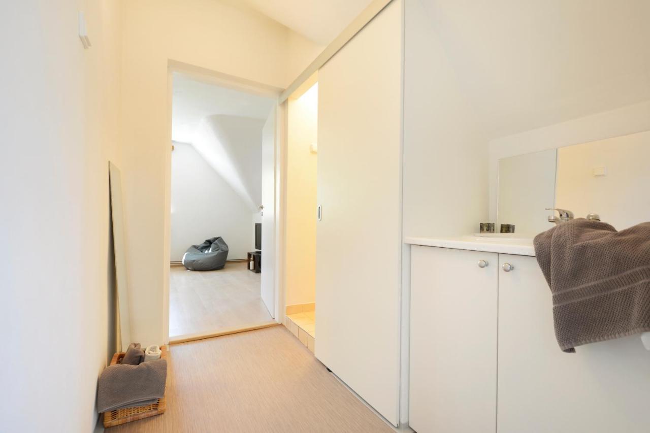 Apartmany Jevany Zewnętrze zdjęcie