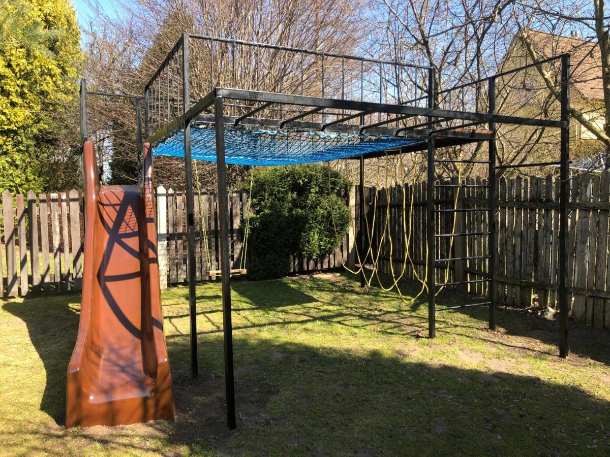 Apartmany Jevany Zewnętrze zdjęcie