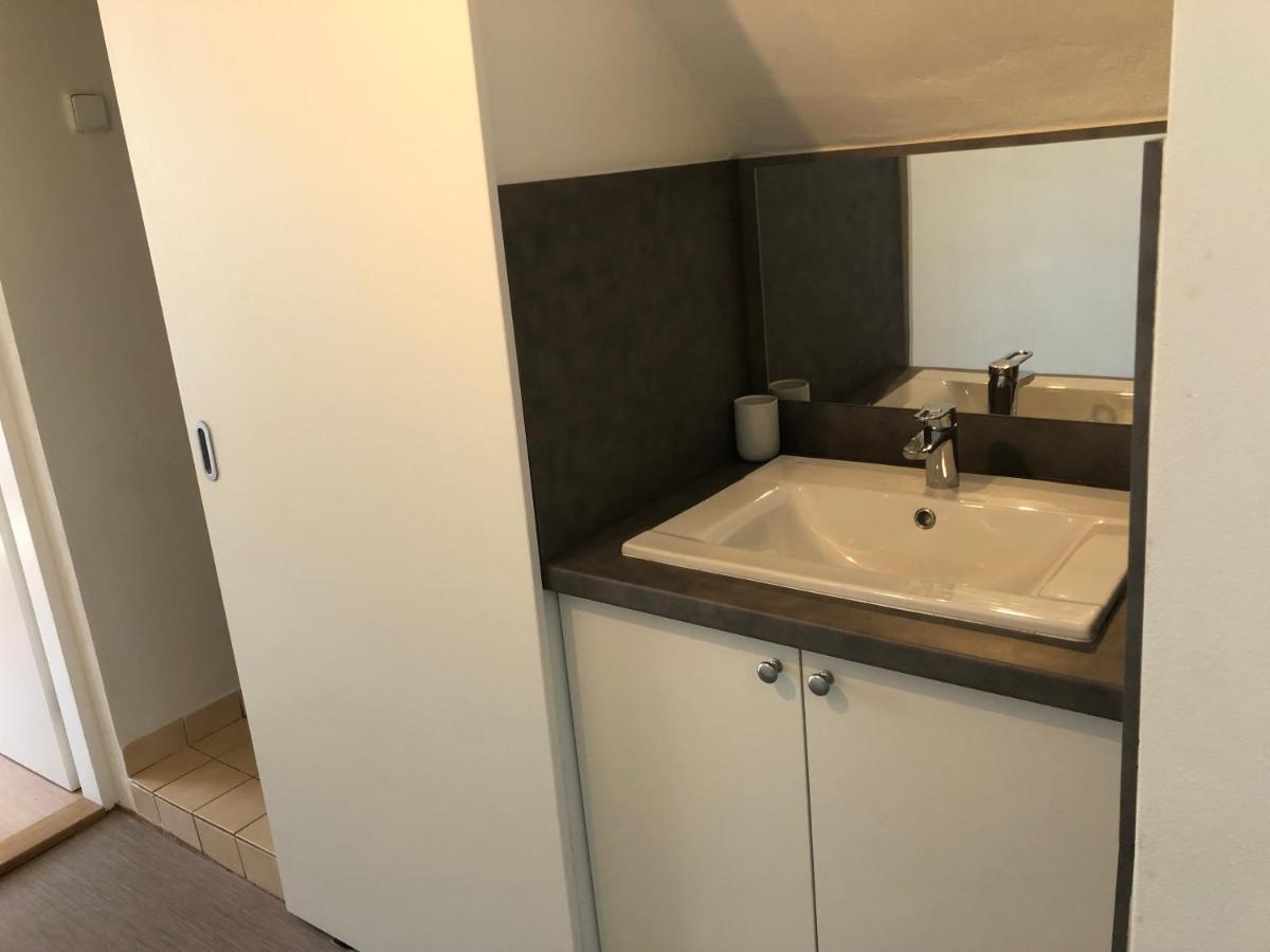Apartmany Jevany Zewnętrze zdjęcie