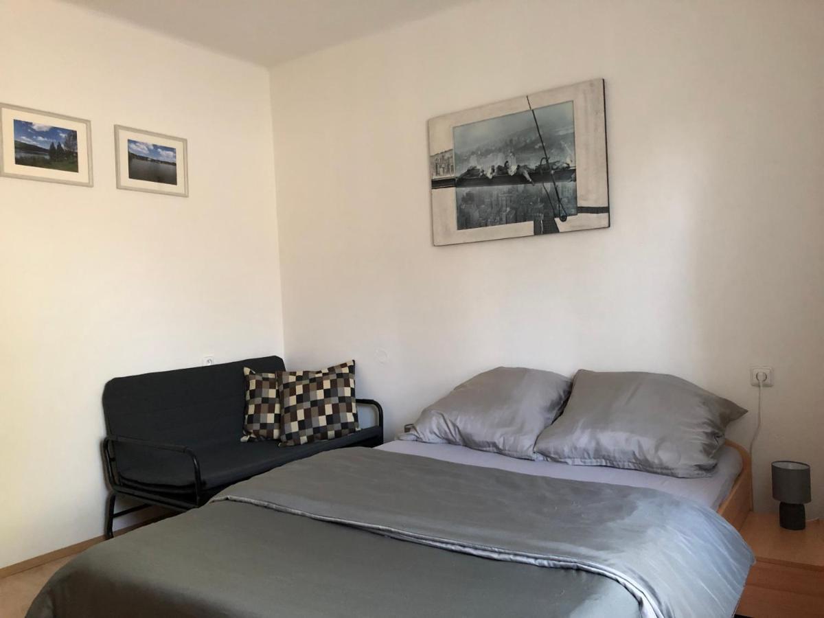 Apartmany Jevany Zewnętrze zdjęcie